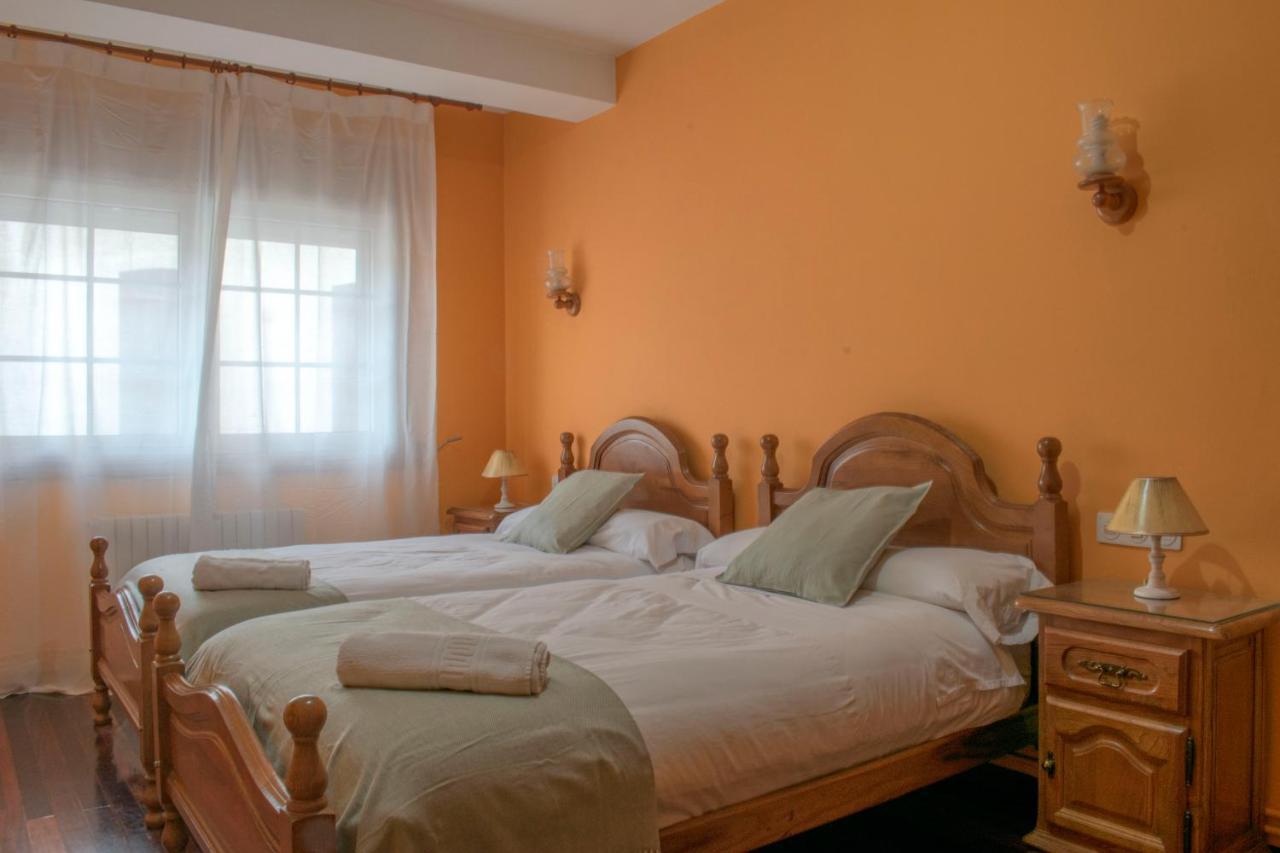Hostal Galicia Monforte De Lemos Eksteriør bilde