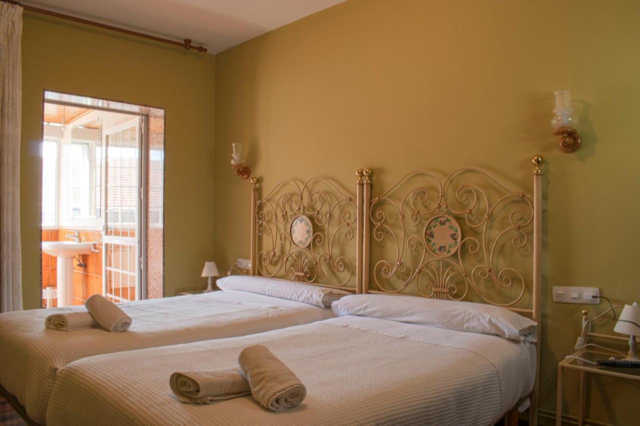 Hostal Galicia Monforte De Lemos Eksteriør bilde